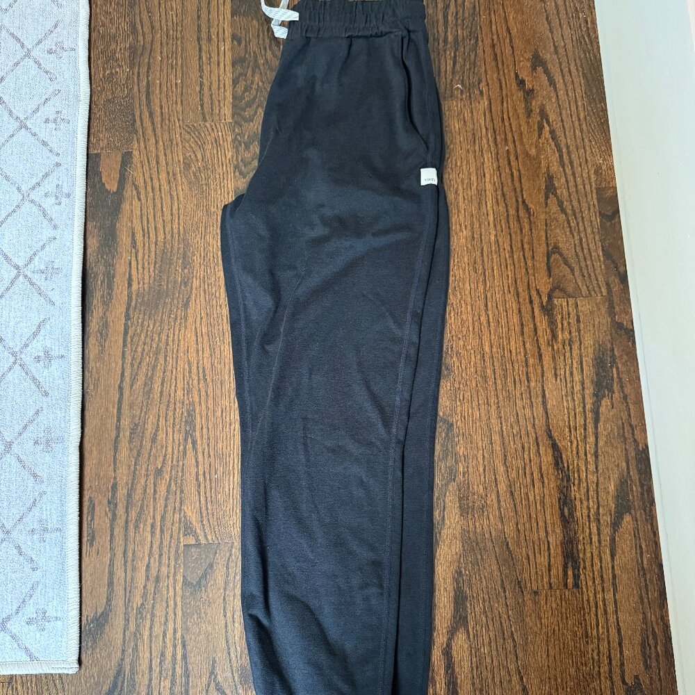 Vuori Performance Jogger